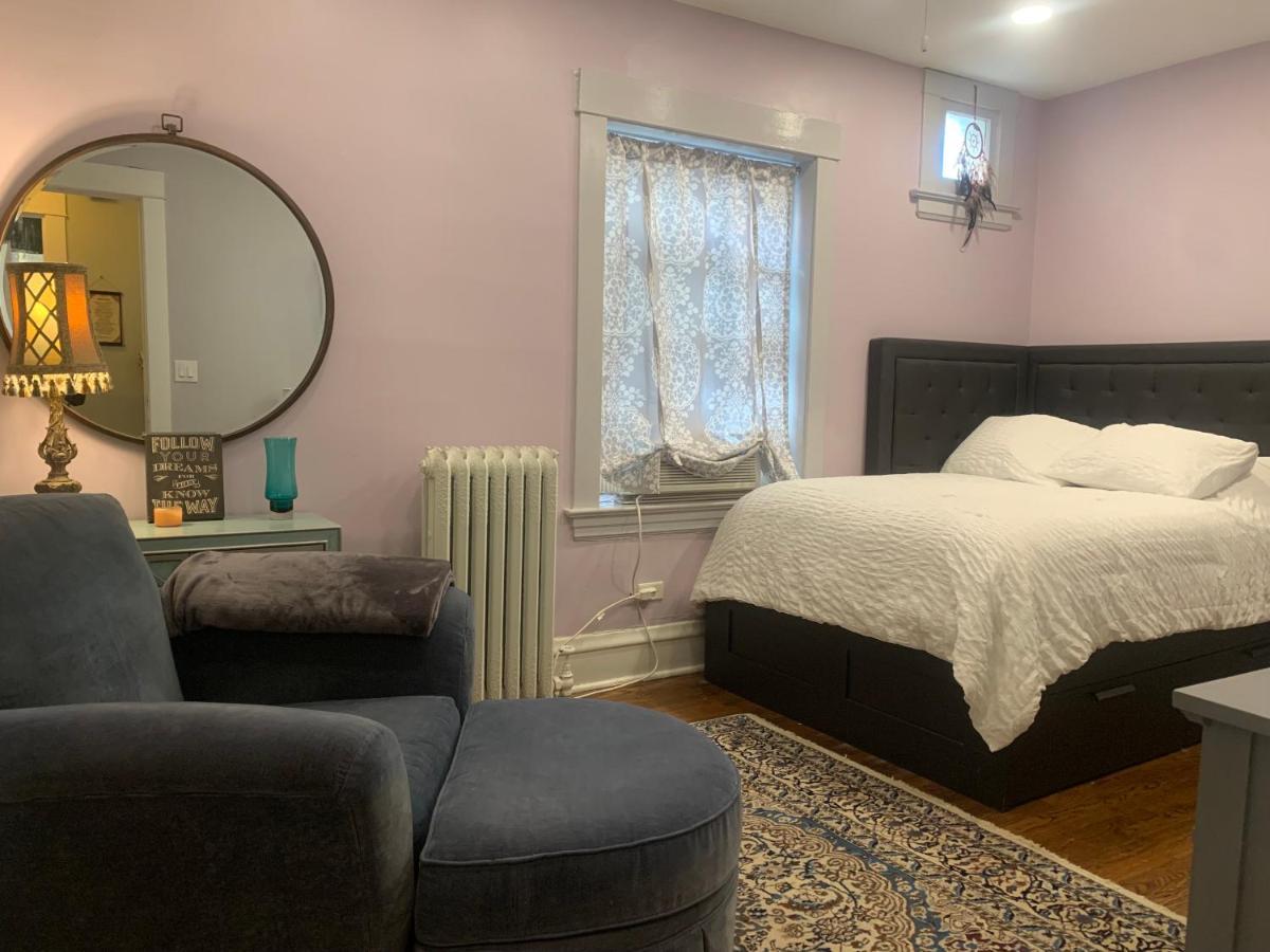 Oak Park Beauties - Tree Lined Streets - Walkable Apartamento Exterior foto