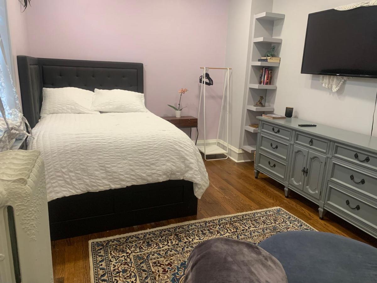Oak Park Beauties - Tree Lined Streets - Walkable Apartamento Exterior foto