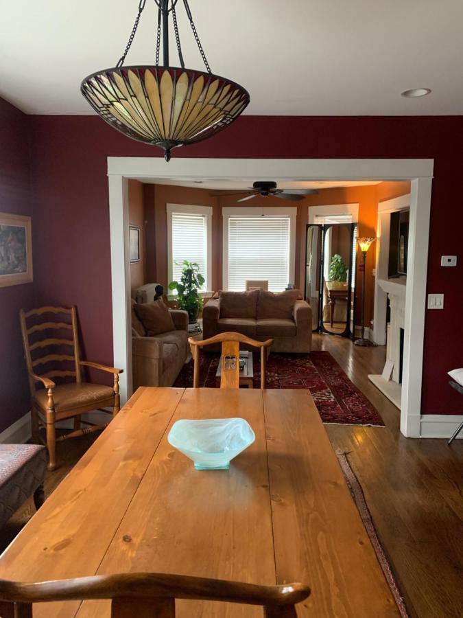 Oak Park Beauties - Tree Lined Streets - Walkable Apartamento Exterior foto